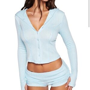 Mia Hoodie in Baby Blue